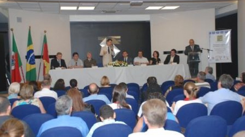 Secretário enfatizou possibilidade de as instituições contarem com benefícios fiscais de R$ 36 milhões anuais