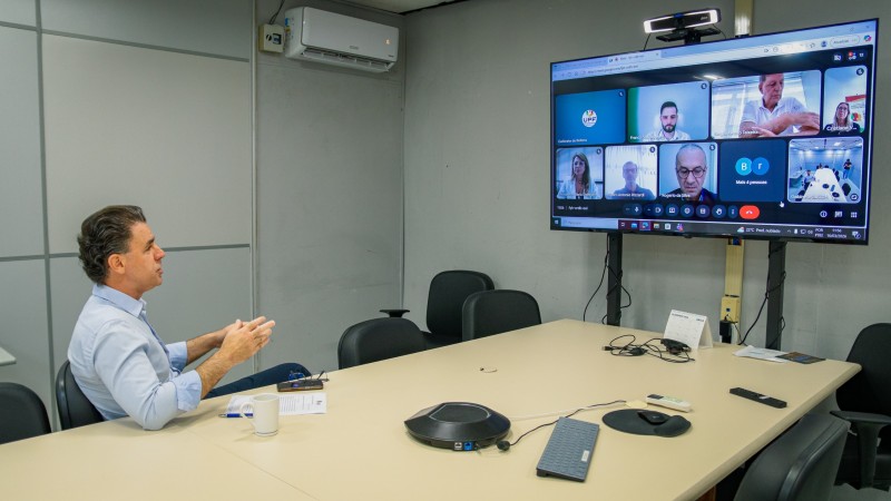 Secret&aacute;rio Fabr&iacute;cio Peruchin participou da primeira reuni&atilde;o de alinhamento.