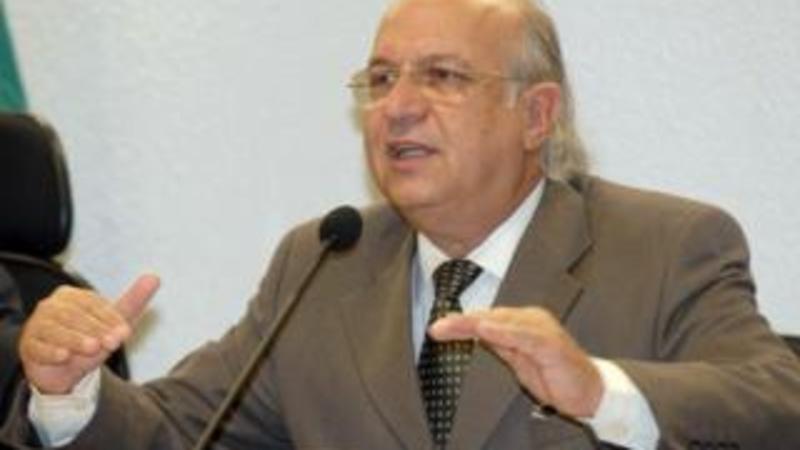 20110406091631paulo-vannuchi.jpg